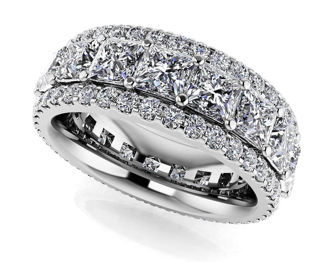 Amore Princess Square Frame And Round Diamond Ring Lab-Grown Diamond  with 3.23 ct.(finished) 1.1mm, 2.5mm