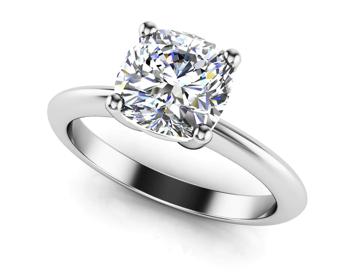 Captivating Cushion Cut Solitaire Engagement Ring Diamond  with 1.50 ct.(finished) 6.5mm