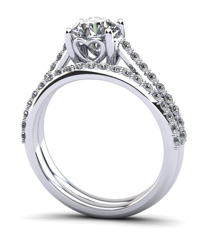 Brilliant Sweetheart Diamond Bridal Set Diamond  with 2.48 ct. (2.00 ct. center diamond)