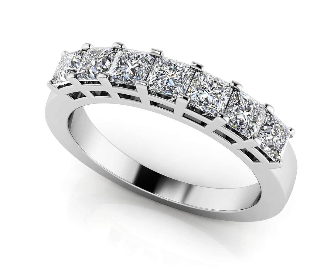 Brilliant Cut Dazzling Diamond Anniversary Ring Diamond  with 0.50 ct.(finished) 2.3mm