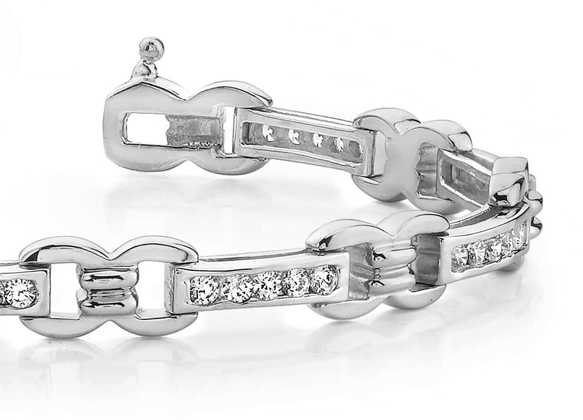 Classic Figure 8 Link Diamond Bracelet with 1.00 ct.(finished) 1.5mm - Luxury Time NYC