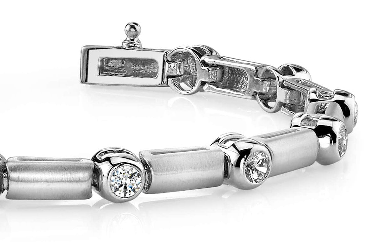 Diamond And Bar Diamond Bracelet with 0.98 ct.(finished) 2.75mm - Luxury Time NYC