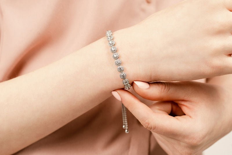 Round Halo Adjustable Diamond Bracelet with 2.04 ct.(finished) 1mm, 3.2mm - Luxury Time NYC